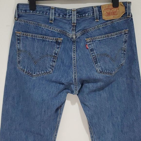 Levi's 501 38" Waist Button Fly Straight Leg Jeans - Picture 4 of 8
